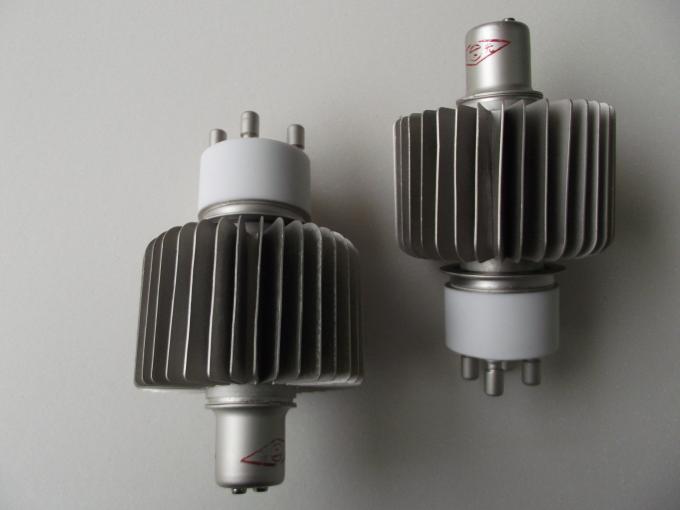 Nettoyez à l'aspirateur le tube électronique FU3062F équivalent à 7T62R E3062C pour le chauffage d'à haute fréquence 5KW