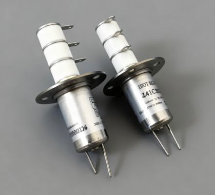 acheter Courant à haute tension de la tension 30A d'opération du relais DC5KV de vide de petit volume online manufacture